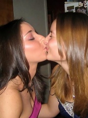 girls kissing megamix 13